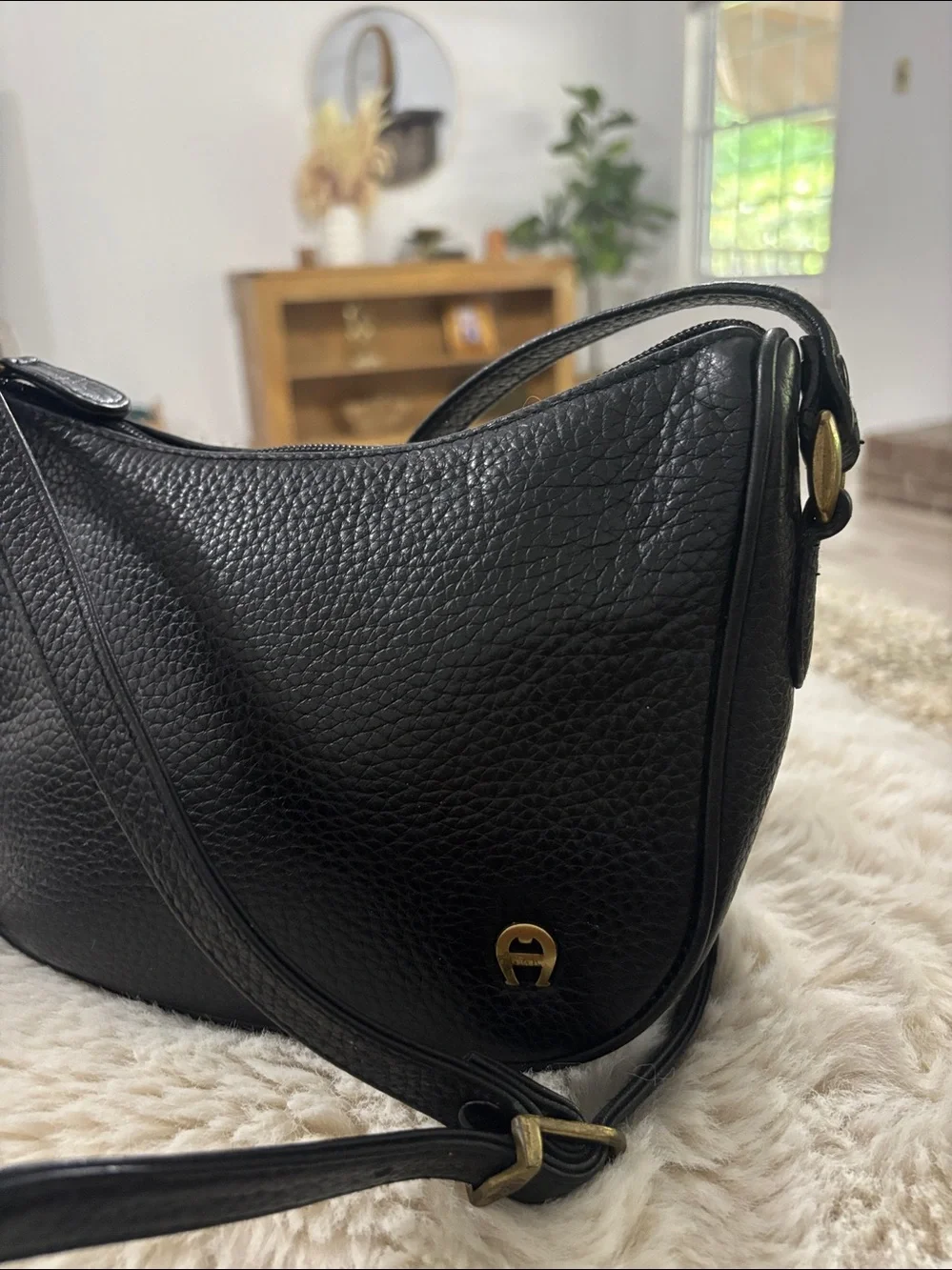 Vtg Etienne Aigner Black Leather Y2K Crossbody Shoulder Bag